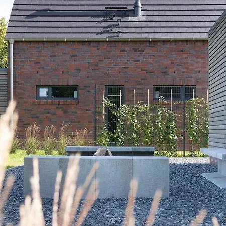 Harlepadd 3a Modern Retreat